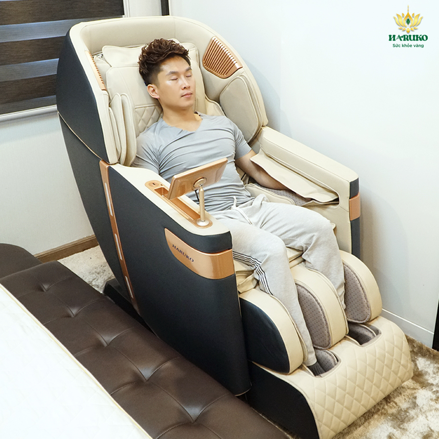 Kích thước ghế massage phù hợp sẽ giúp cho không gian tại nhà bạn thoáng đãng và đẹp hơn rất nhiều