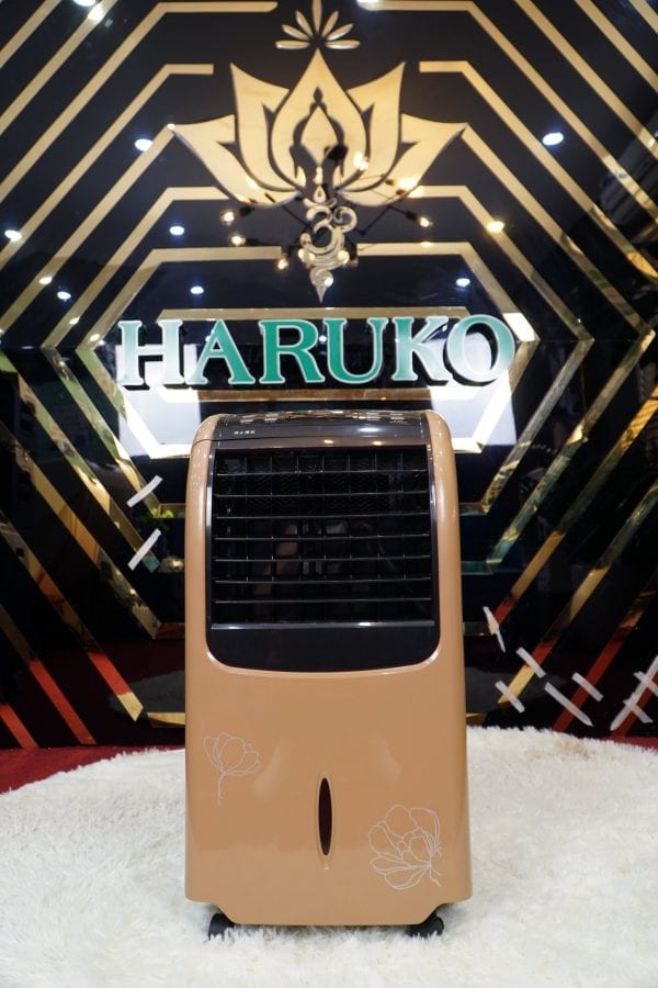 Quạt điều hòa Haruko nổi bật với thiết kế gọn nhẹ cùng với tính năng dễ dàng để sử dụng